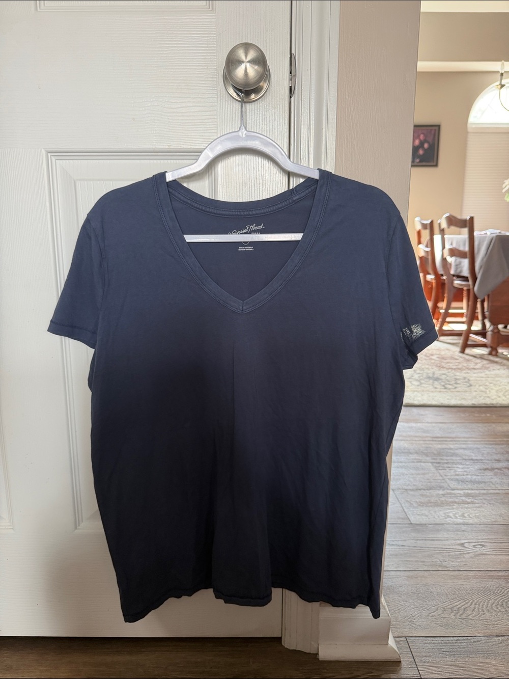 Universal Thread V-Neck T-Shirt - Navy